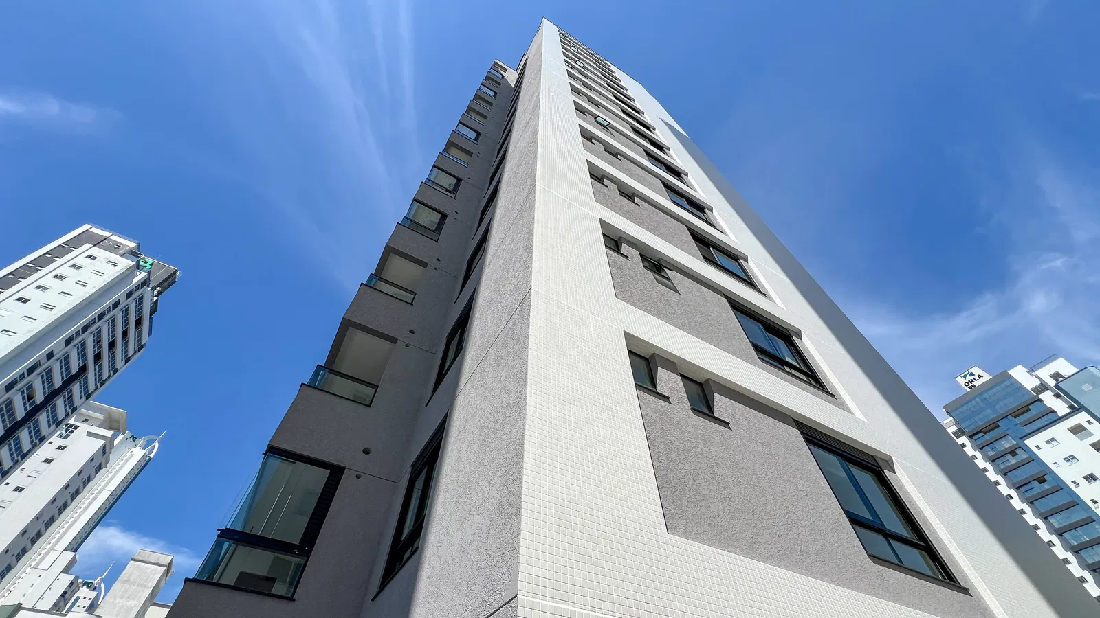 Apartamento no Edifício Torre de Booz em Balneário Camboriú - foto 25