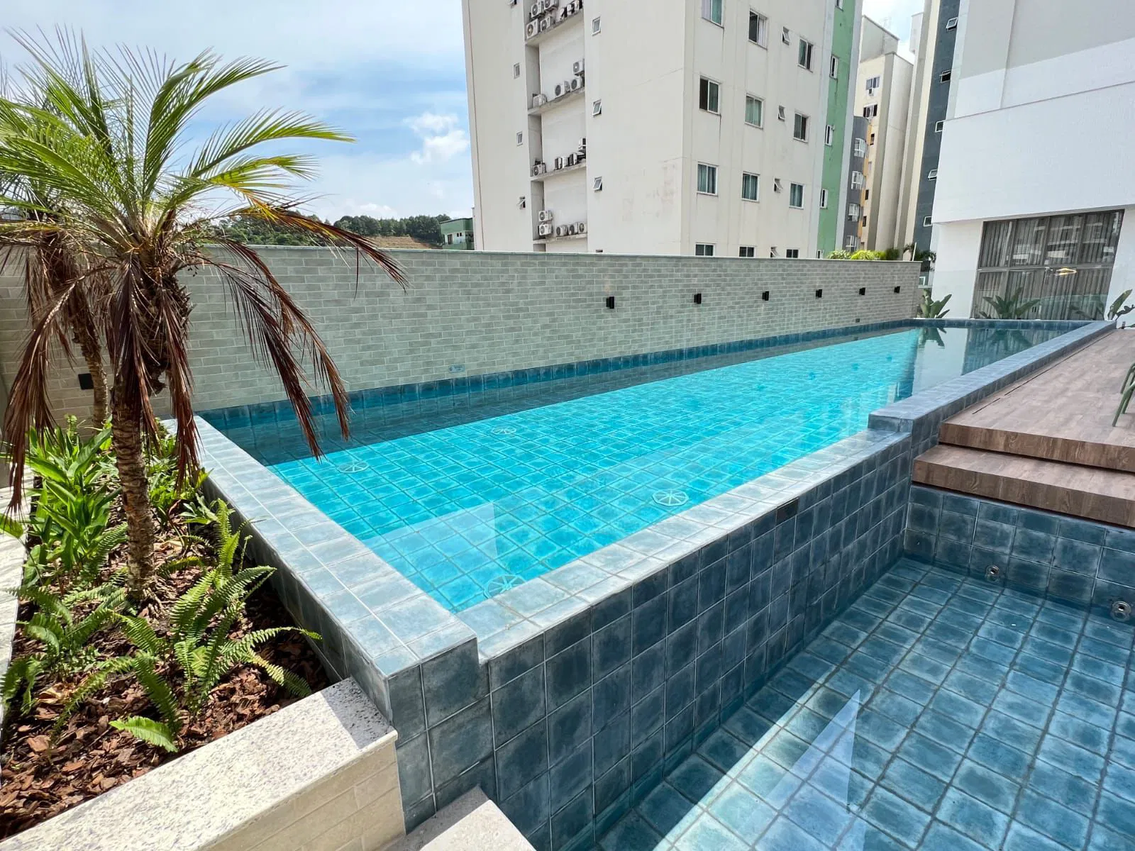 Apartamento no Ed. Las Brisas Residencial em Balneário Camboriú - foto 9