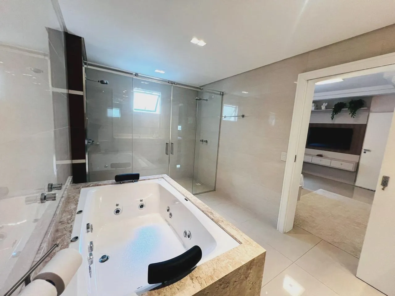 Apartamento Garden no Edifício Santorini em Meia Praia - foto 6
