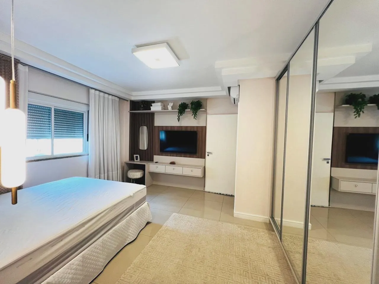 Apartamento Garden no Edifício Santorini em Meia Praia - foto 10