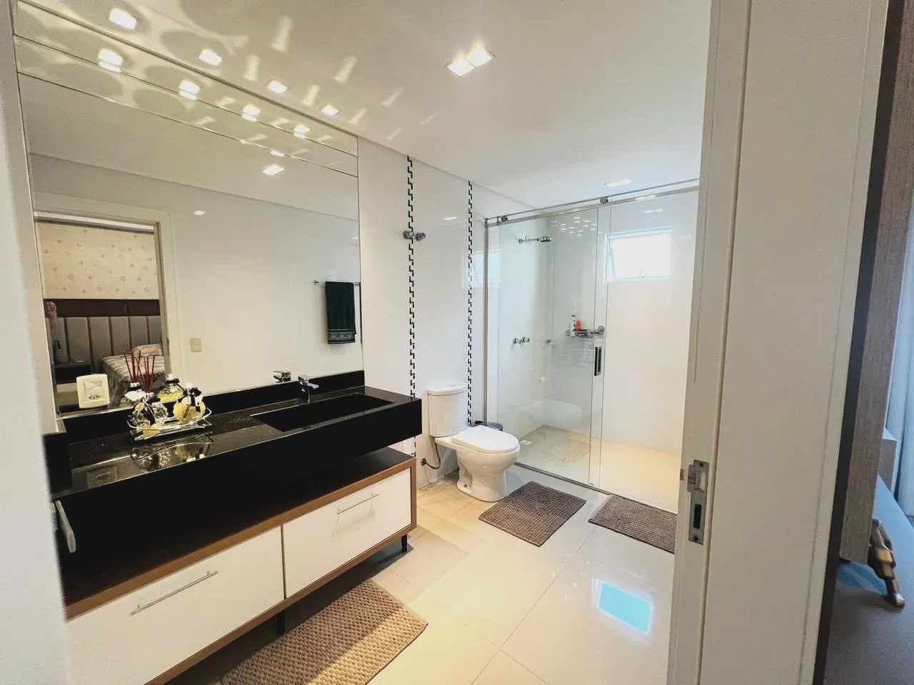 Apartamento Garden no Edifício Santorini em Meia Praia - foto 16