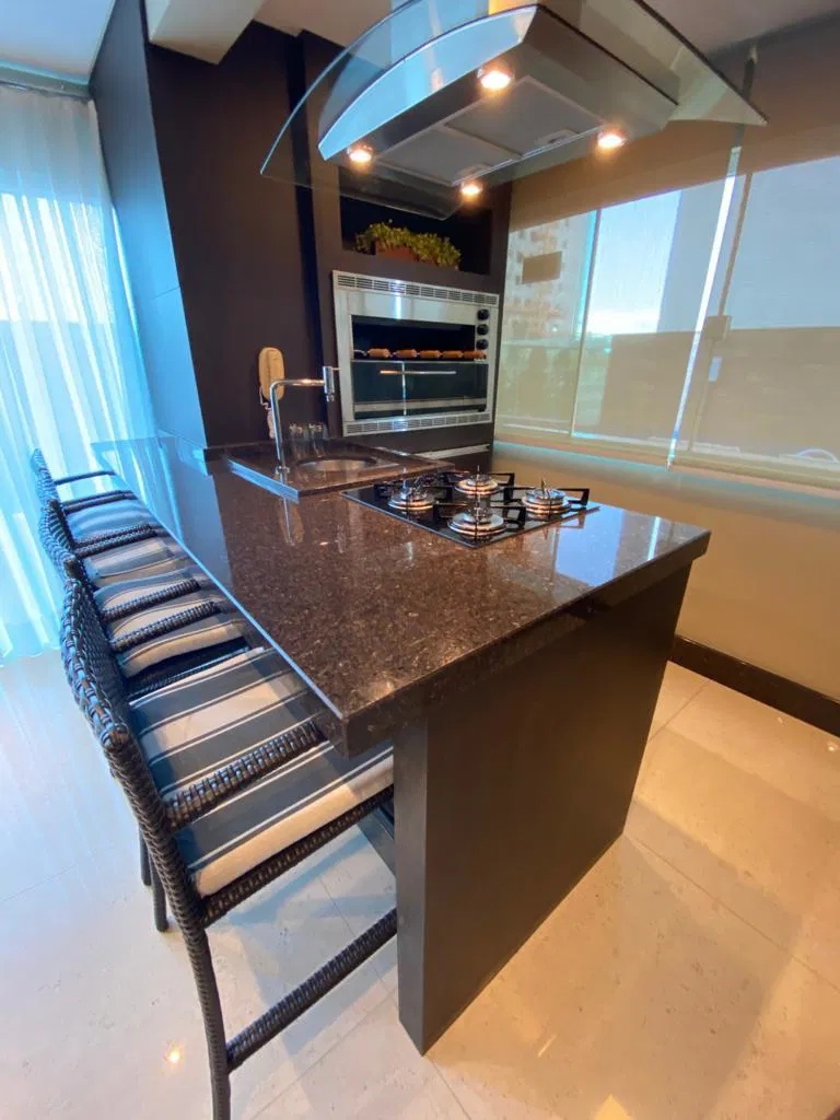 Apartamento no Ed. Mendelssohn em Balneário Camboriú - foto 7