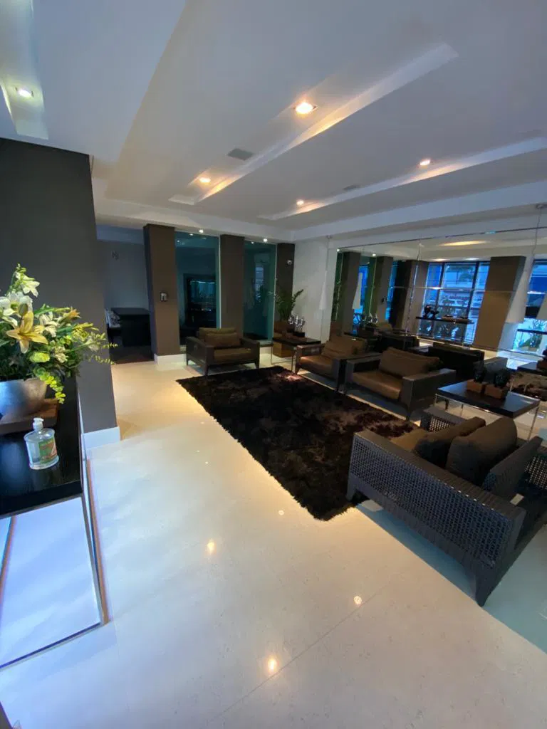 Apartamento no Ed. Mendelssohn em Balneário Camboriú - foto 10