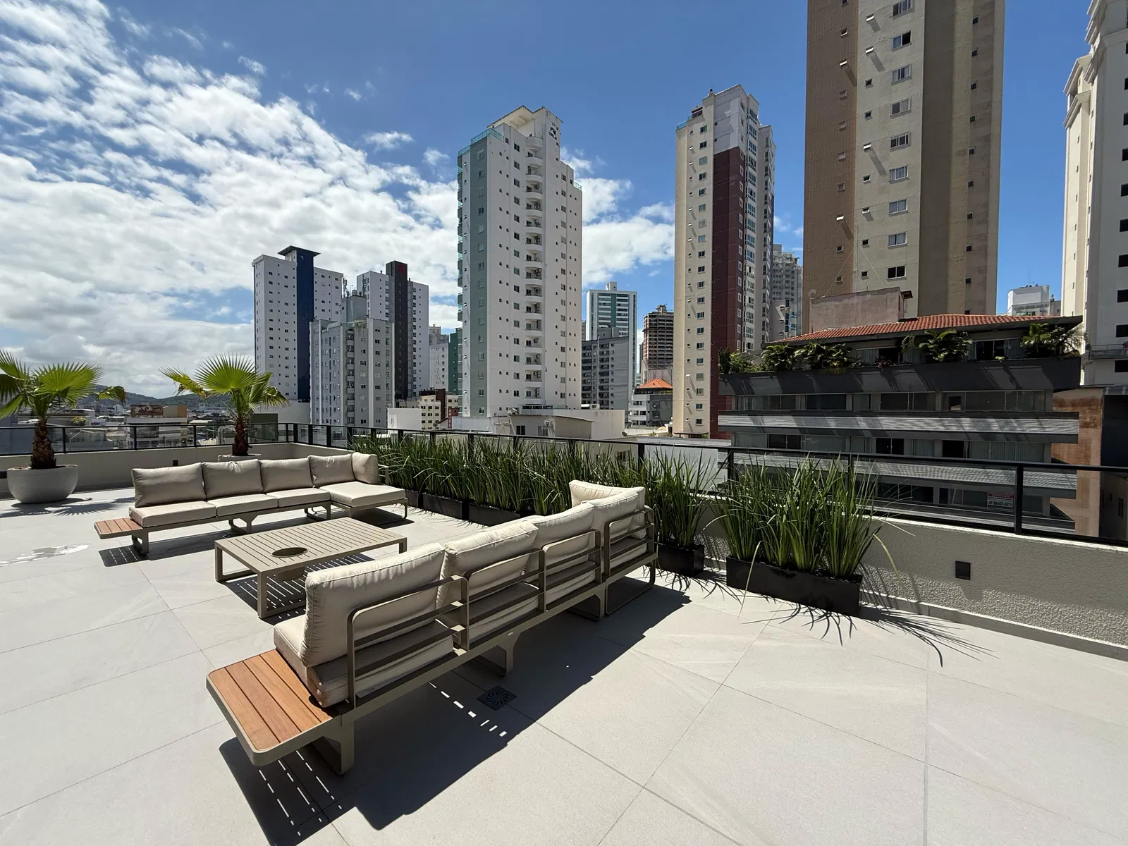 Apartamento no Edifício Farol de Valença em Balneário Camboriú - foto 12