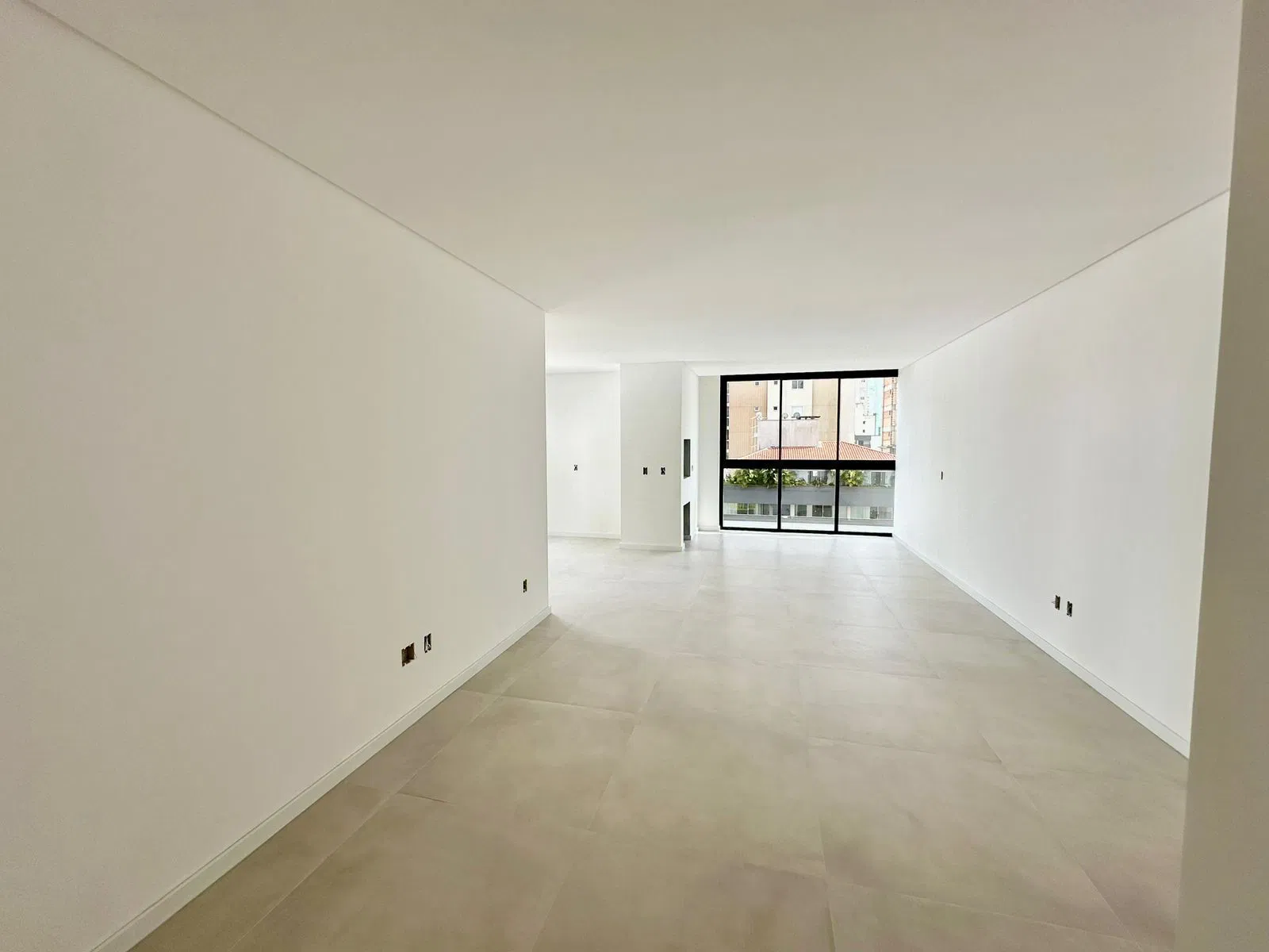 Apartamento no Edifício Farol de Valença em Balneário Camboriú - foto 15