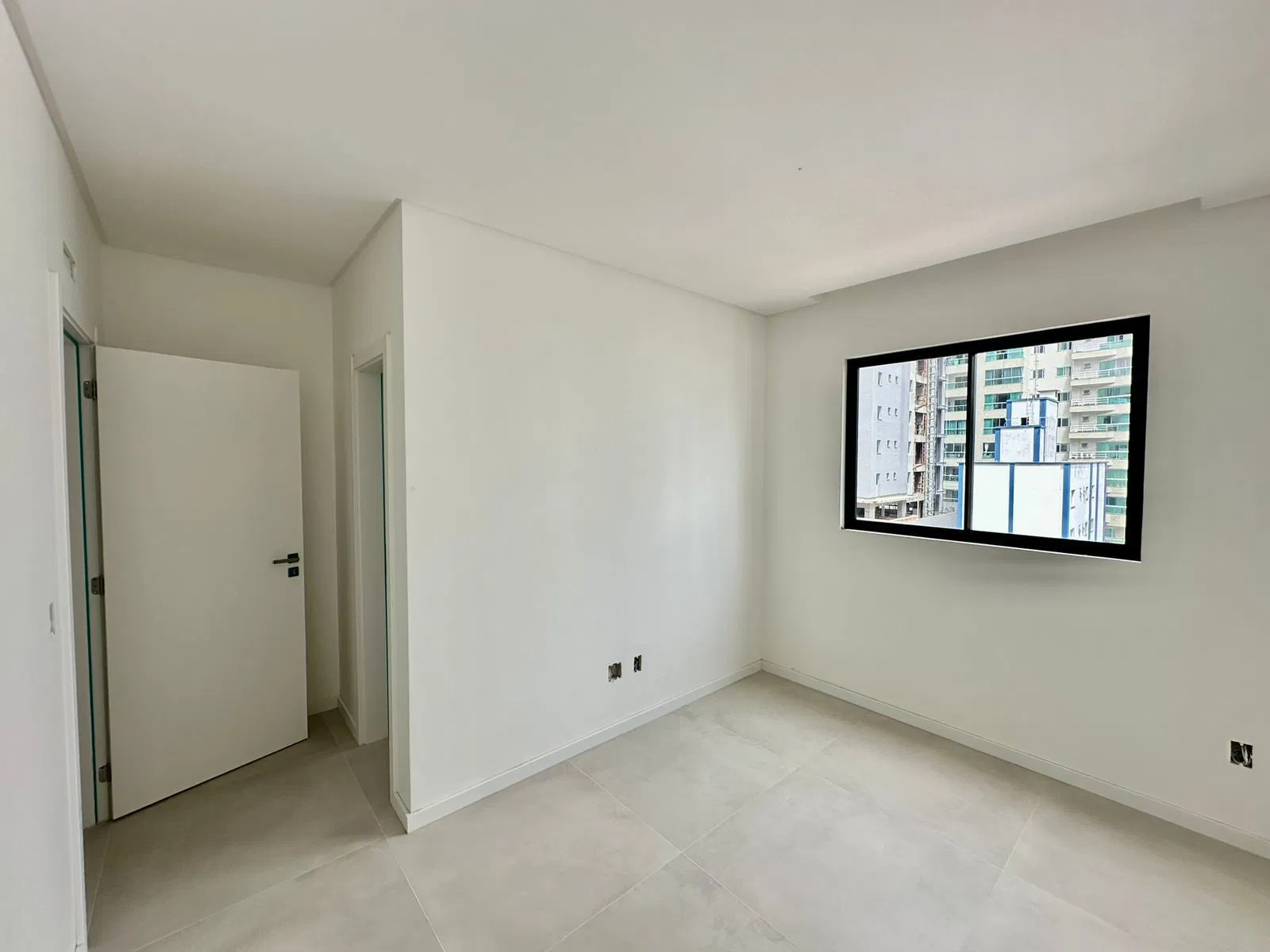 Apartamento no Edifício Farol de Valença em Balneário Camboriú - foto 20