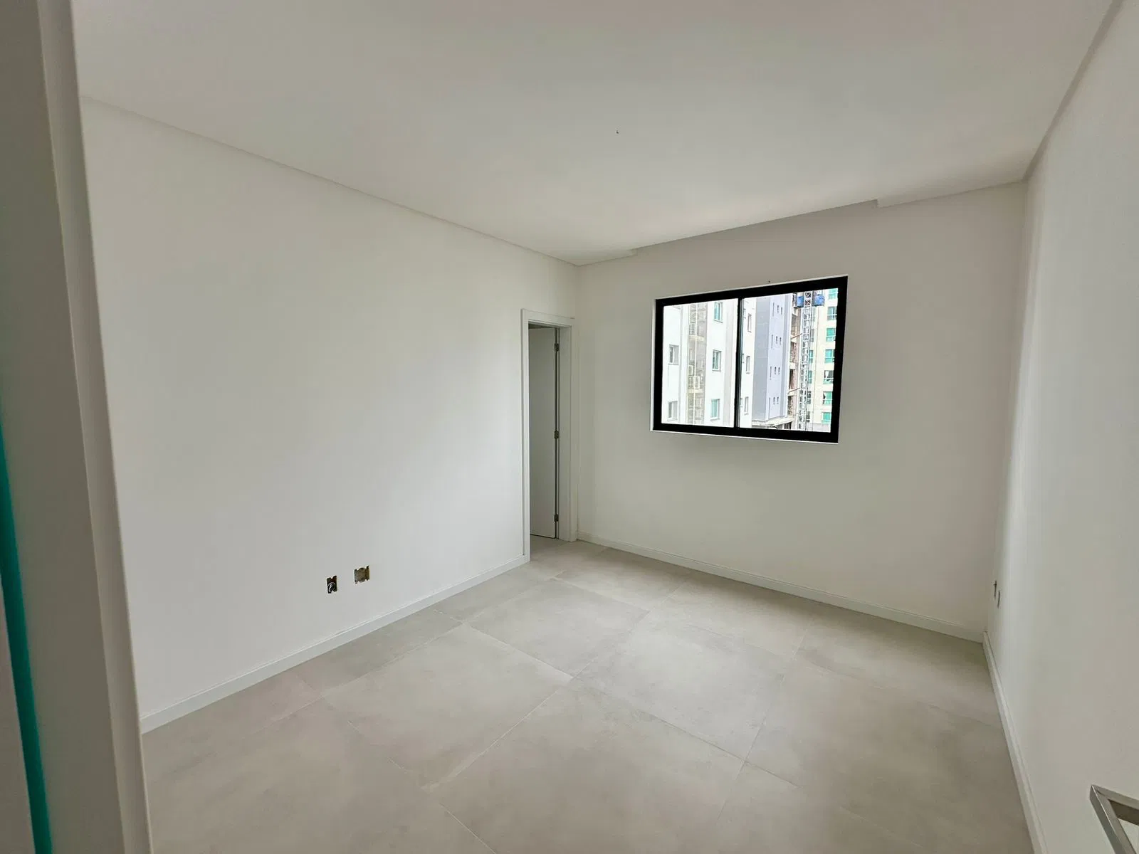 Apartamento no Edifício Farol de Valença em Balneário Camboriú - foto 22