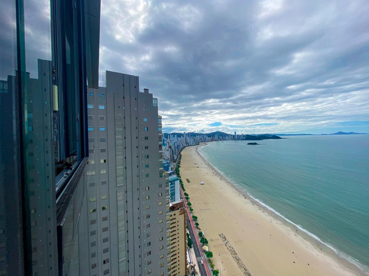 Apartamento no Edifício Copenhagen em Balneário Camboriú - foto 15