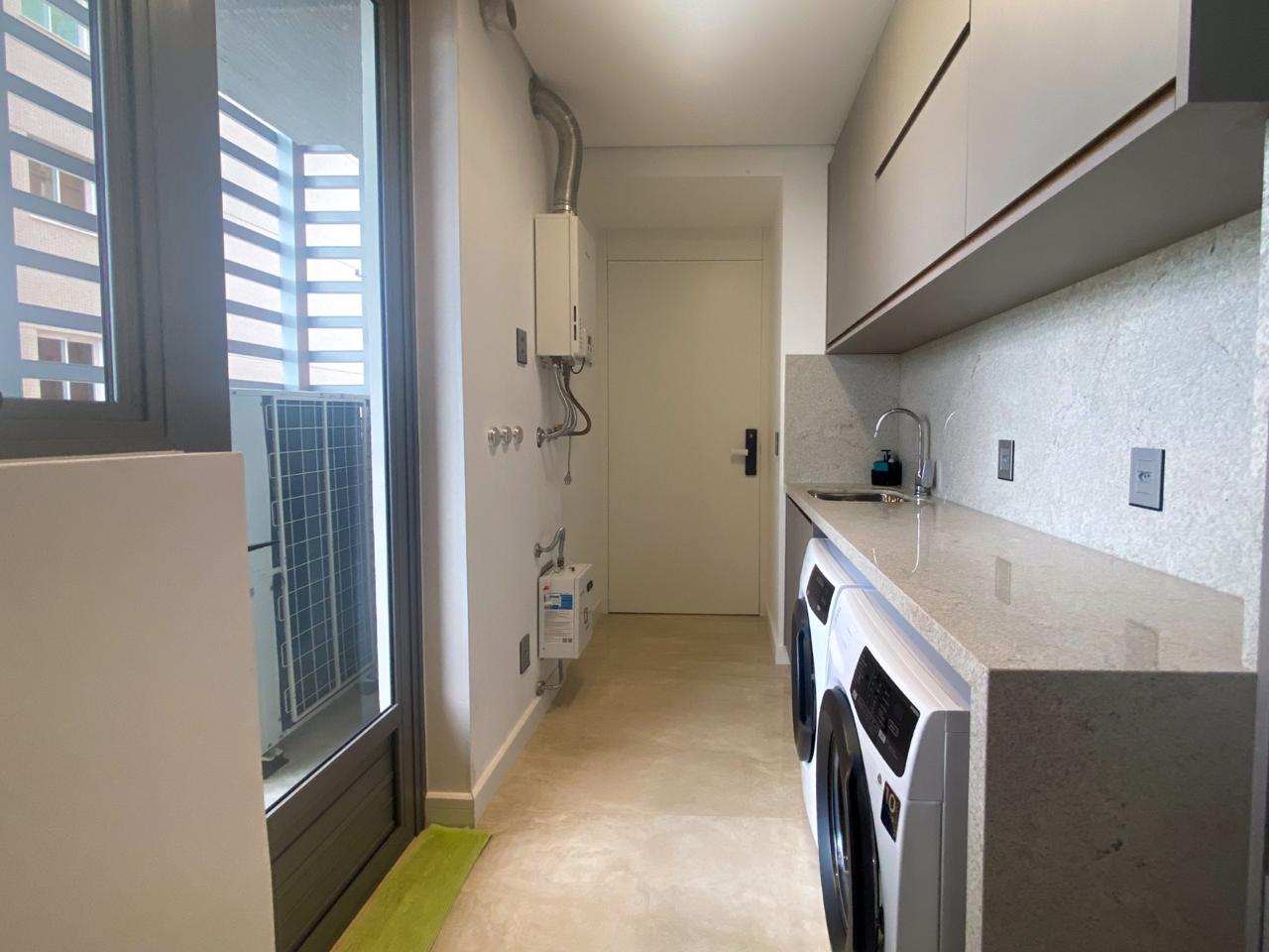Apartamento no Edifício Copenhagen em Balneário Camboriú - foto 34