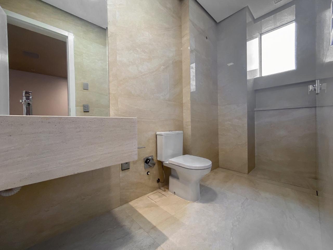 Apartamento no Edifício Copenhagen em Balneário Camboriú - foto 36