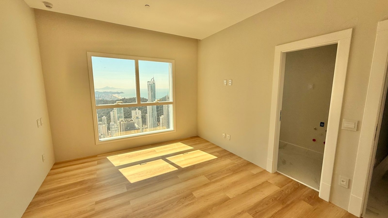Apartamento no Edifício Boreal Tower na Barra Norte em Balneário Camboriú - foto 16