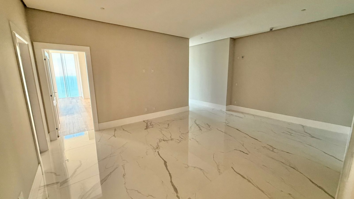 Apartamento no Edifício Boreal Tower na Barra Norte em Balneário Camboriú - foto 18