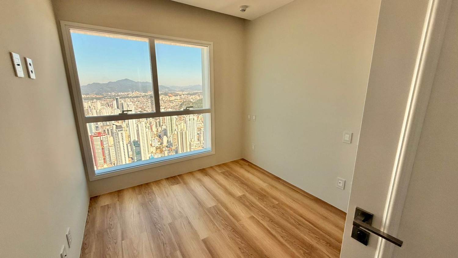 Apartamento no Edifício Boreal Tower na Barra Norte em Balneário Camboriú - foto 21