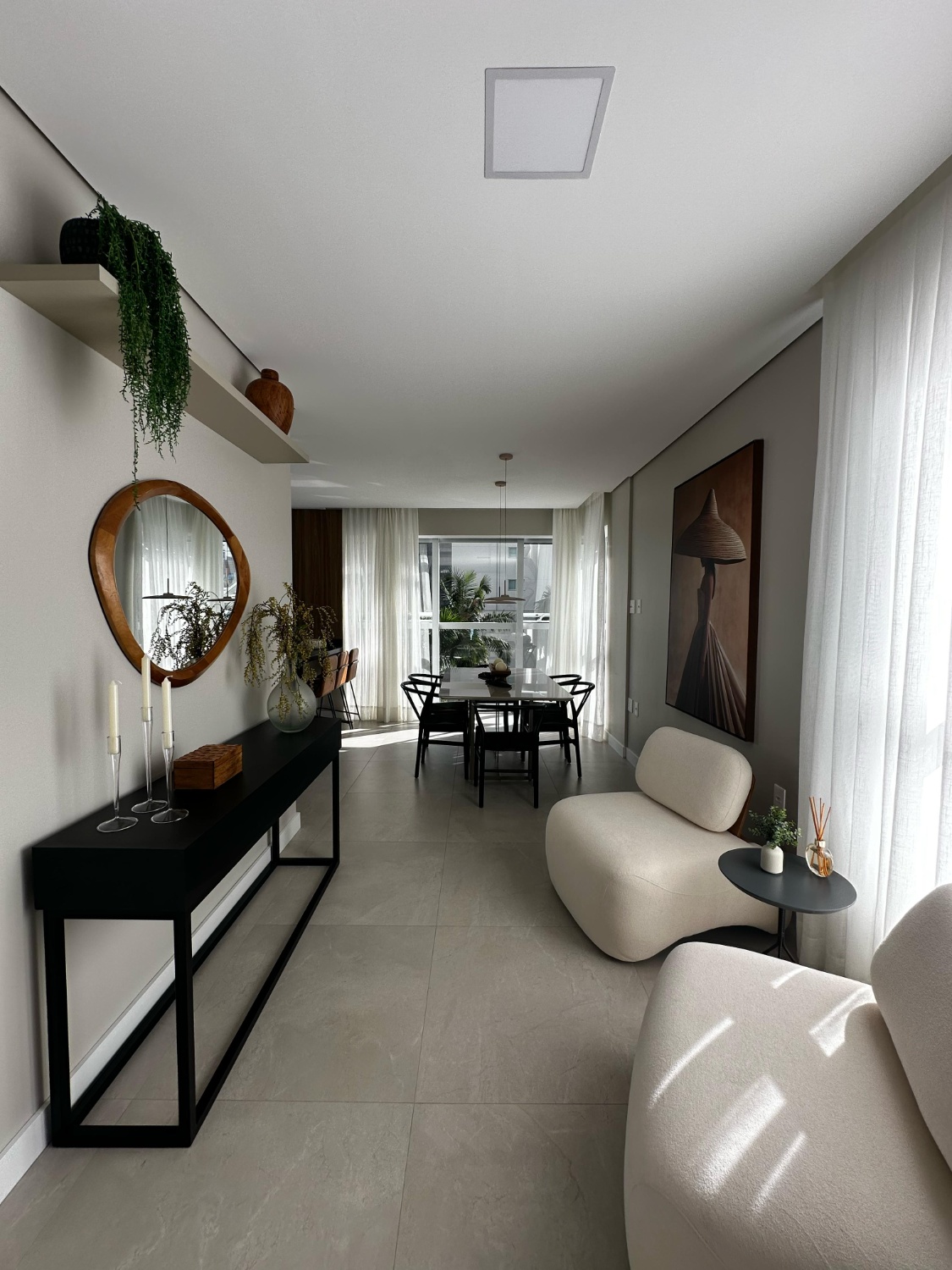 Apartamento no Ed. Granada em Balneário Camboriú