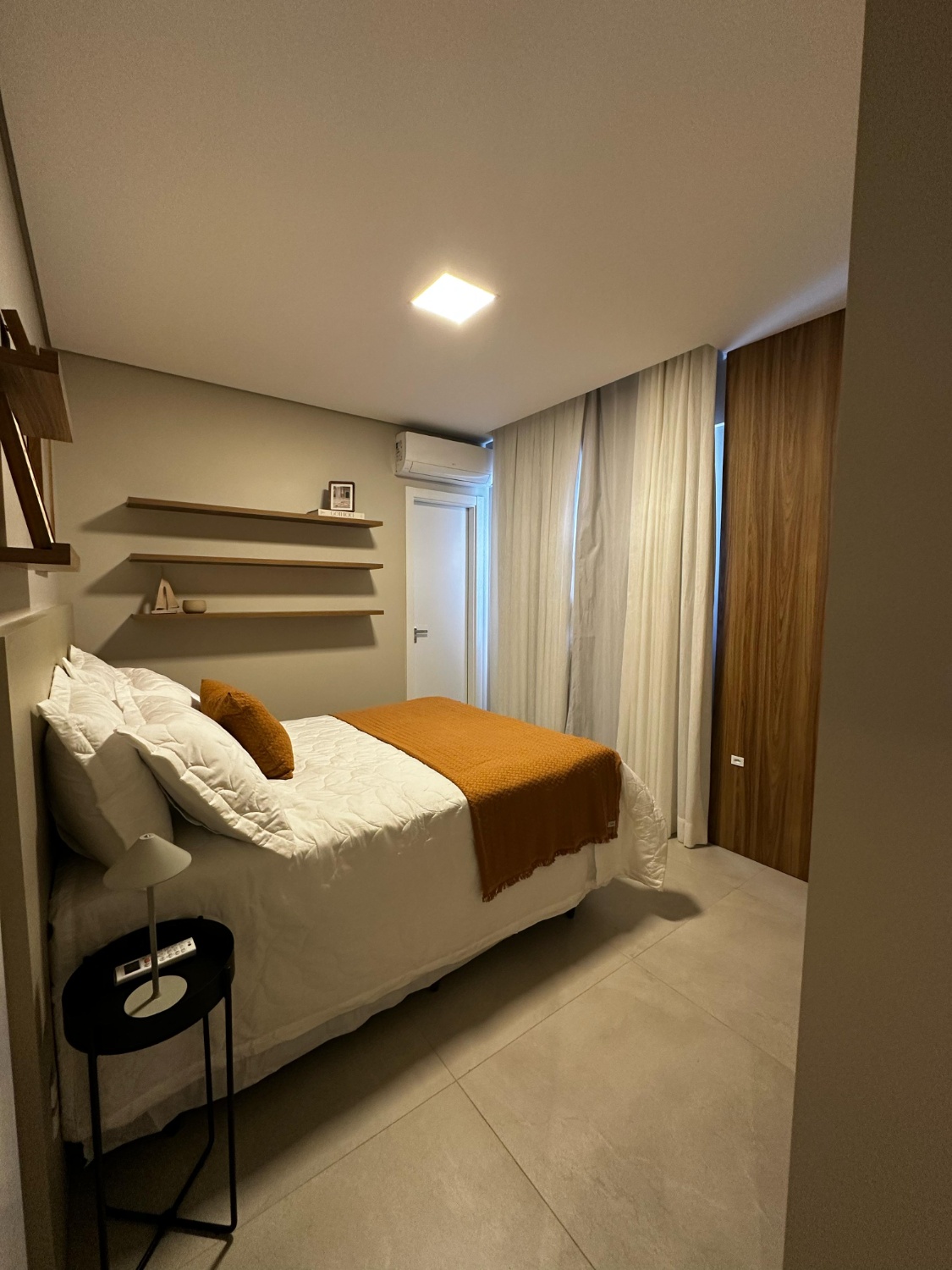 Apartamento no Ed. Granada em Balneário Camboriú - foto 12