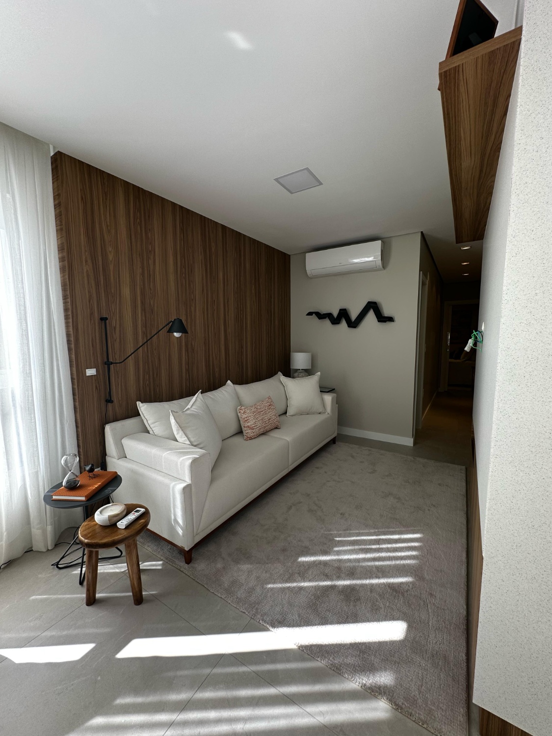Apartamento no Ed. Granada em Balneário Camboriú - foto 21
