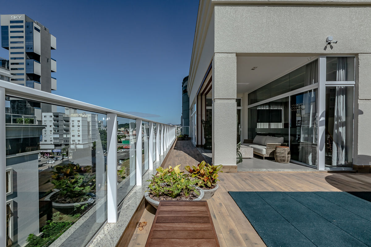 Apartamento no Ed. Salvatore Residenziale em Balneário Camboriú - foto 18