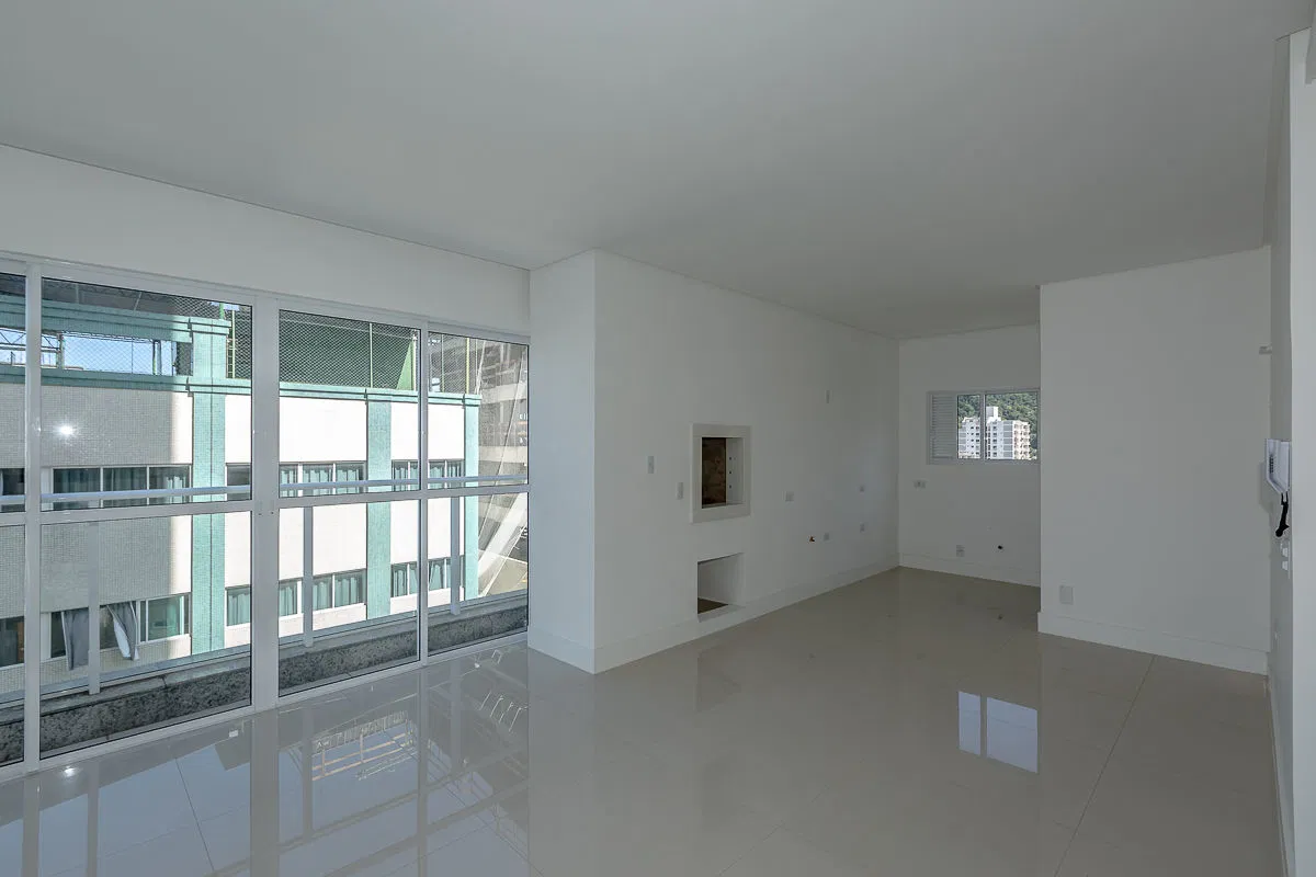 Apartamento no Ed. Salvatore Residenziale em Balneário Camboriú - foto 32