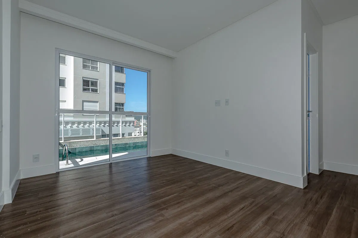 Apartamento no Ed. Salvatore Residenziale em Balneário Camboriú - foto 36