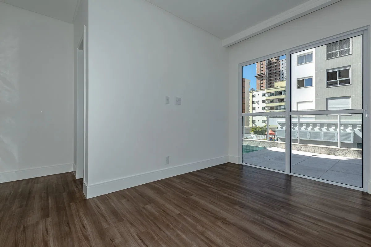Apartamento no Ed. Salvatore Residenziale em Balneário Camboriú - foto 37