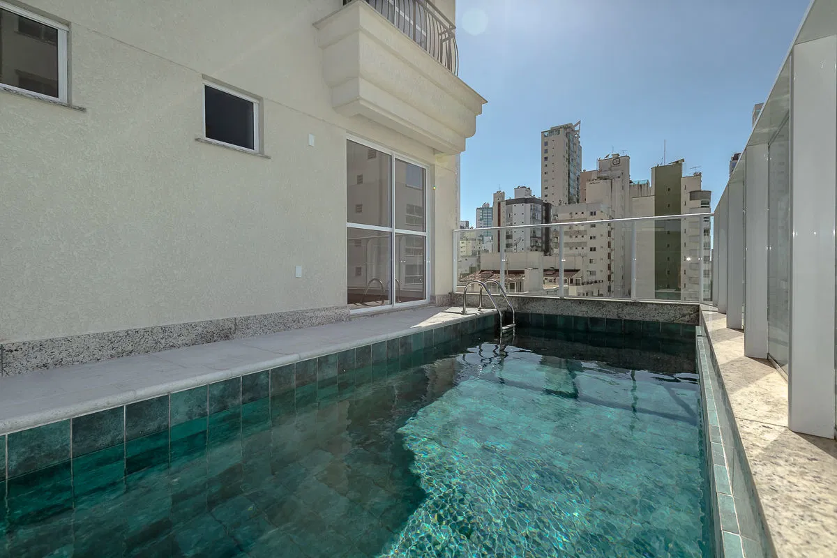 Apartamento no Ed. Salvatore Residenziale em Balneário Camboriú - foto 39