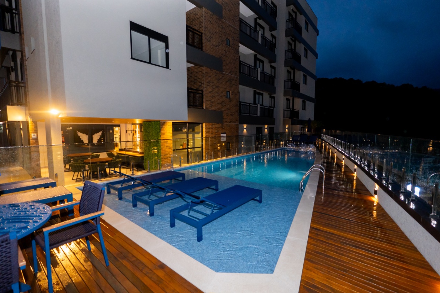 Apartamento no Ed. Portal da Brava em Balneário Camboriú - foto 6