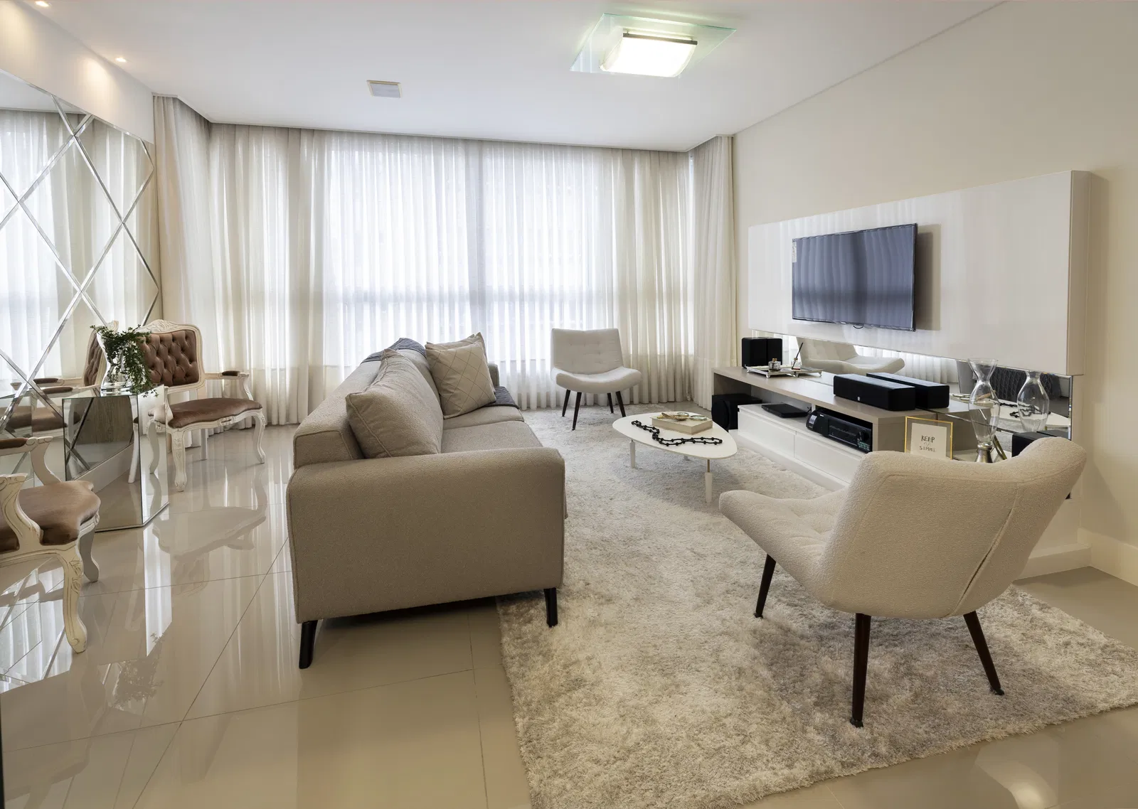 Apartamento Decorado no Ed. Sistina Tower Residence em Centro de Balneário Camboriú - foto 7