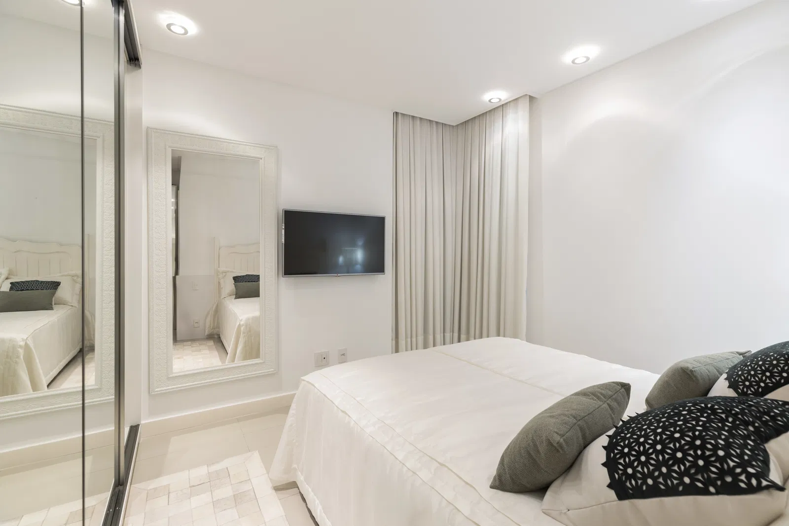 Apartamento Decorado no Ed. Sistina Tower Residence em Centro de Balneário Camboriú - foto 26