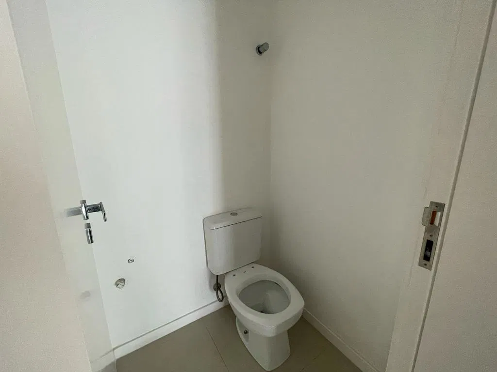 Apartamento no Edifício Lorena Cristina em Balneário Camboriú - foto 5