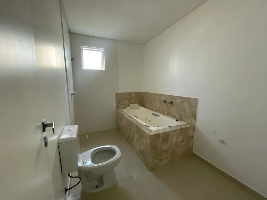 Apartamento no Edifício Lorena Cristina em Balneário Camboriú - foto 14