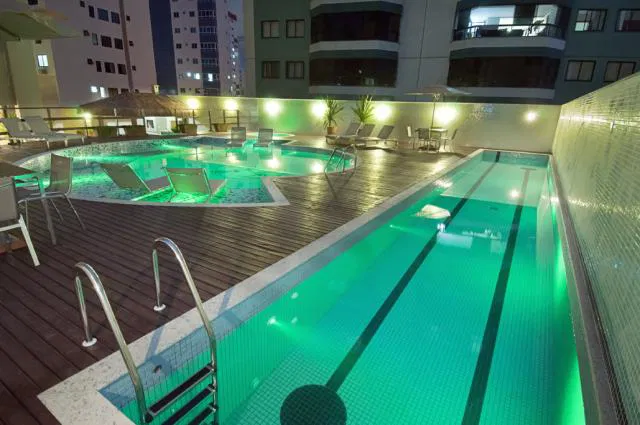 Apartamento no Edifício Lorena Cristina em Balneário Camboriú - foto 23