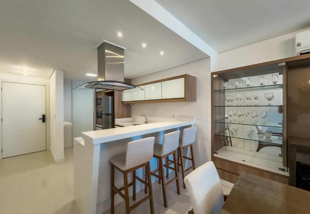 Apartamento no Edifício Amores da Brava na Praia Brava - foto 9