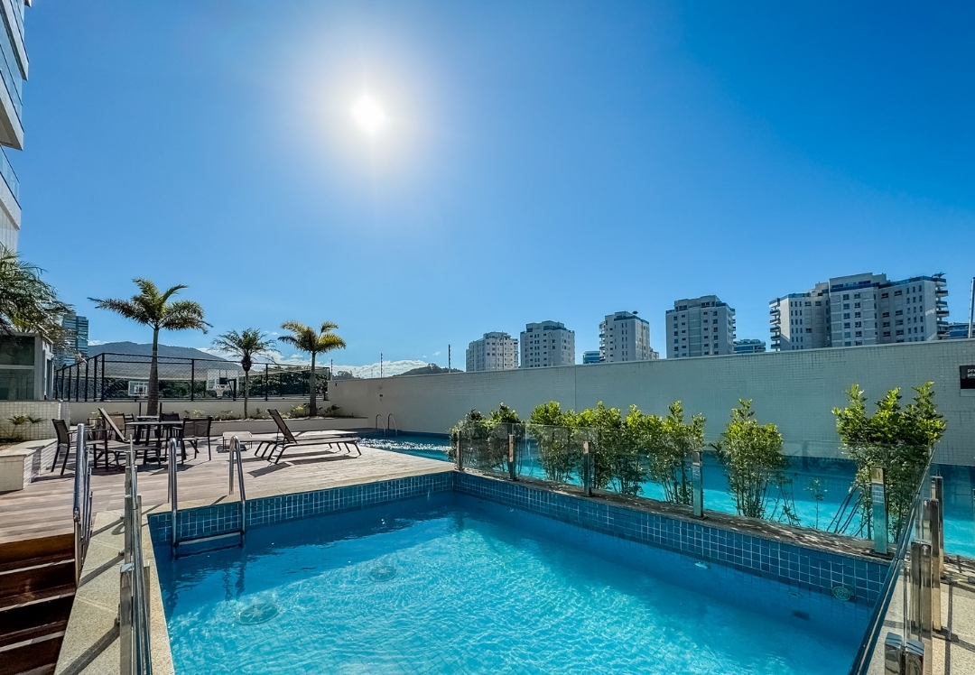 Apartamento no Edifício Amores da Brava na Praia Brava - foto 43