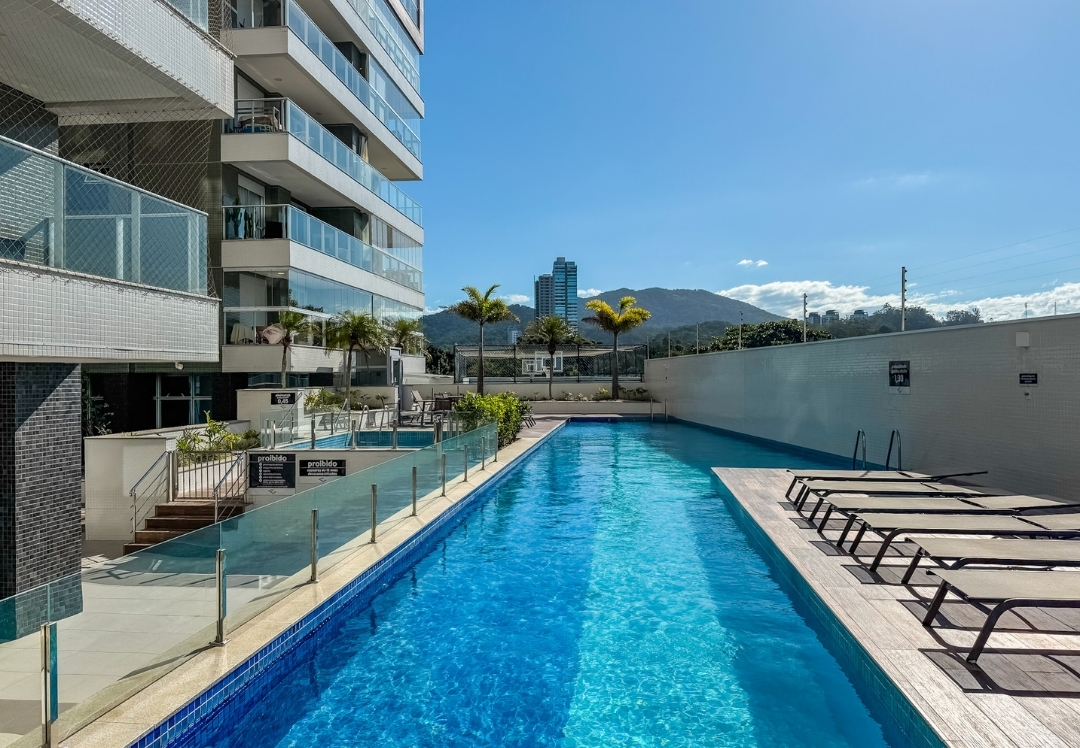 Apartamento no Edifício Amores da Brava na Praia Brava - foto 47