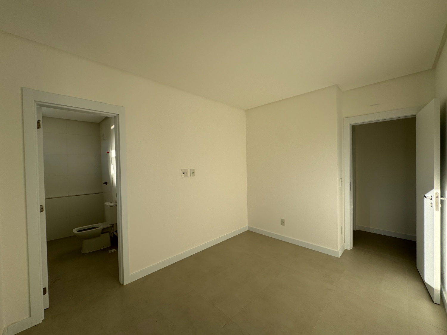 Apartamento no Edifício Tierra Del Sol em Balneário Camboriú - foto 8