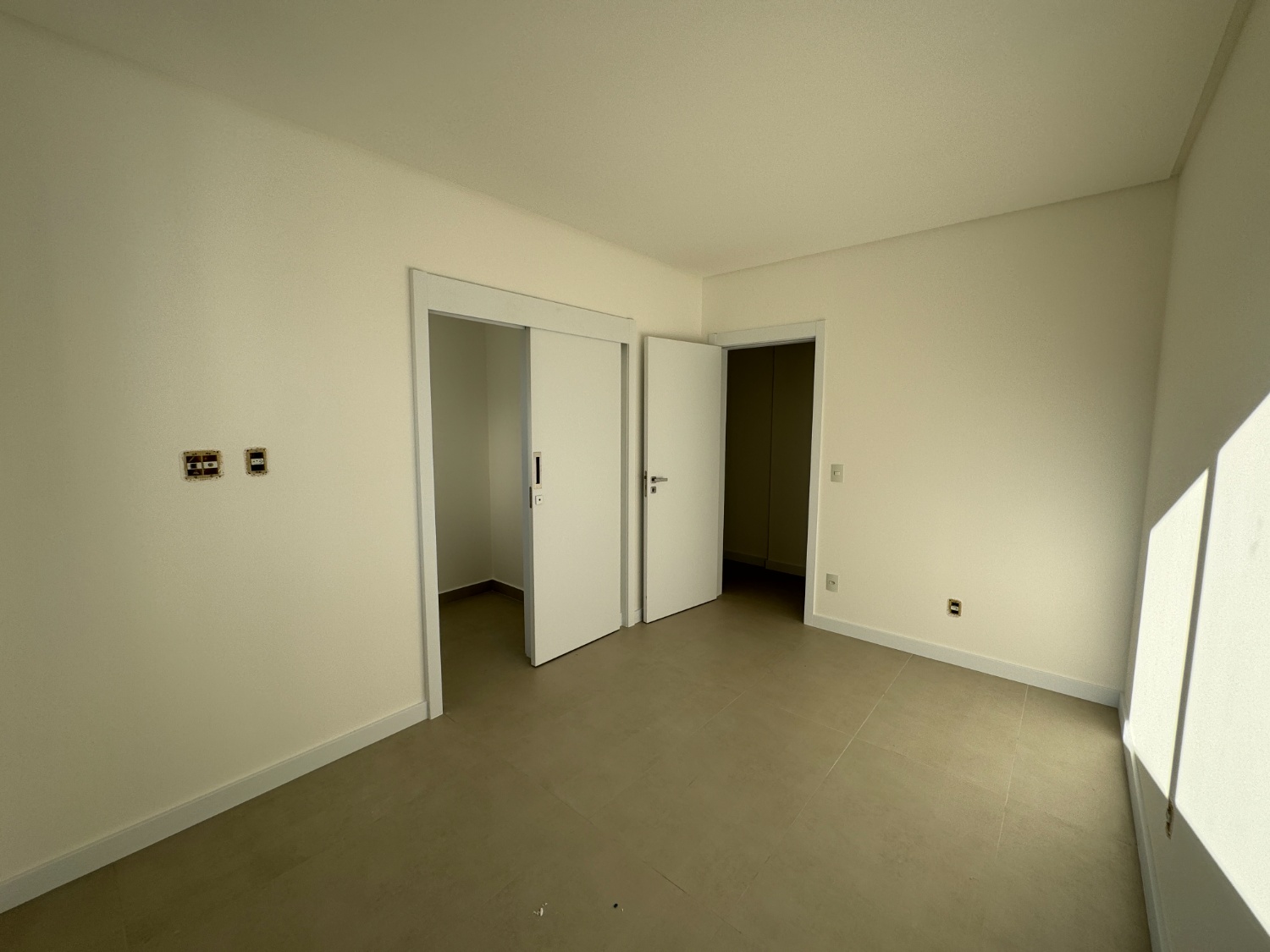 Apartamento no Edifício Tierra Del Sol em Balneário Camboriú - foto 12