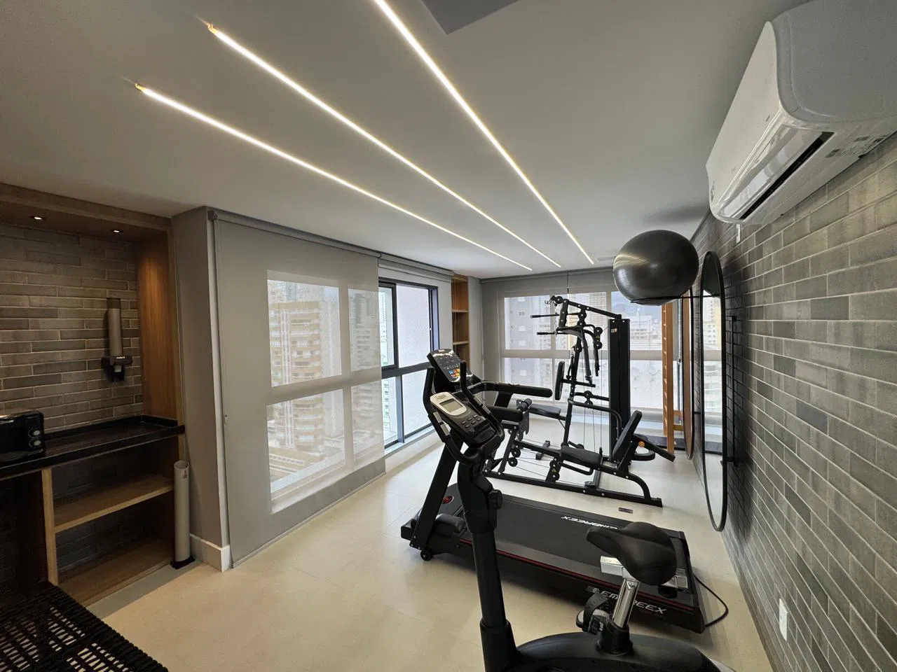 Apartamento no Edifício Tierra Del Sol em Balneário Camboriú - foto 18