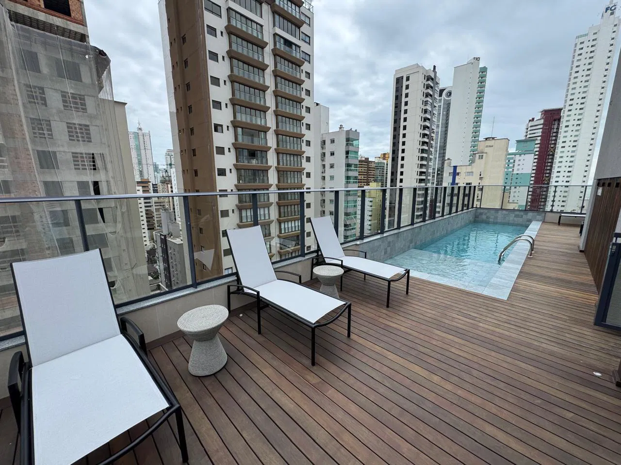 Apartamento no Edifício Tierra Del Sol em Balneário Camboriú - foto 19
