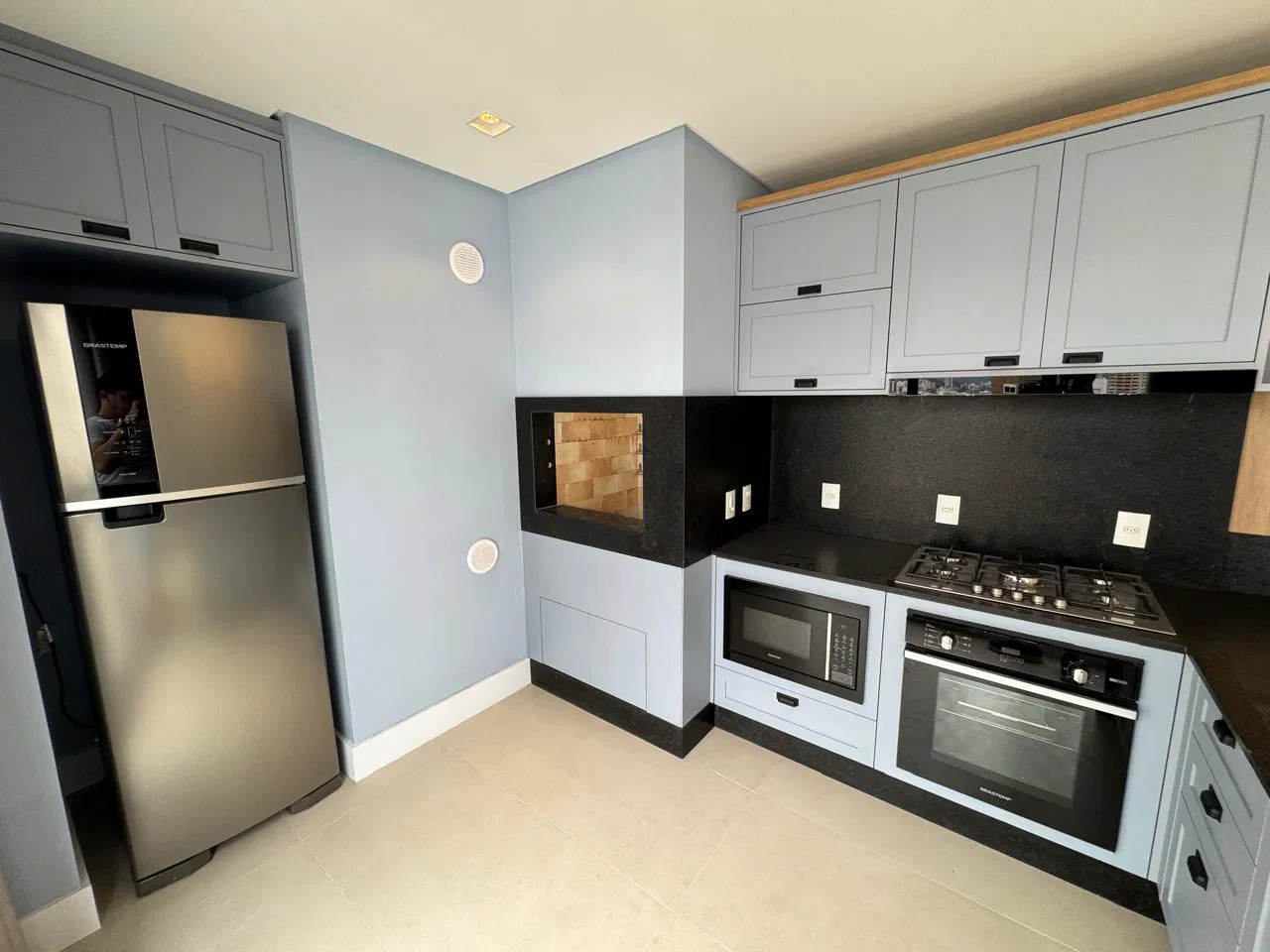 Apartamento no Edifício Tierra Del Sol em Balneário Camboriú - foto 23