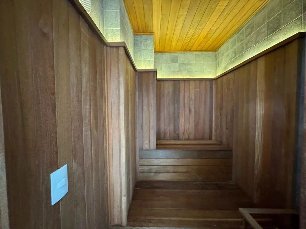 Apartamento no Edifício Tierra Del Sol em Balneário Camboriú - foto 29