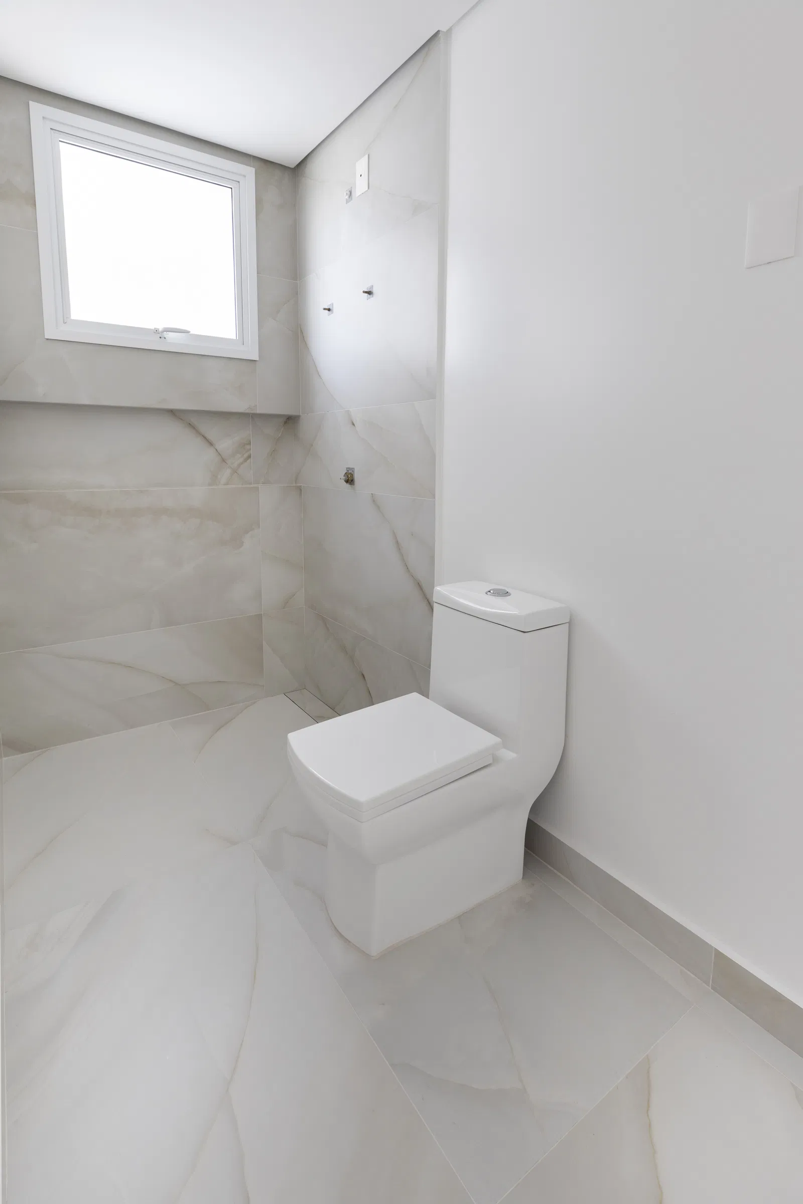 Apartamento no Edifício Le Blanc na Praia Brava - foto 14