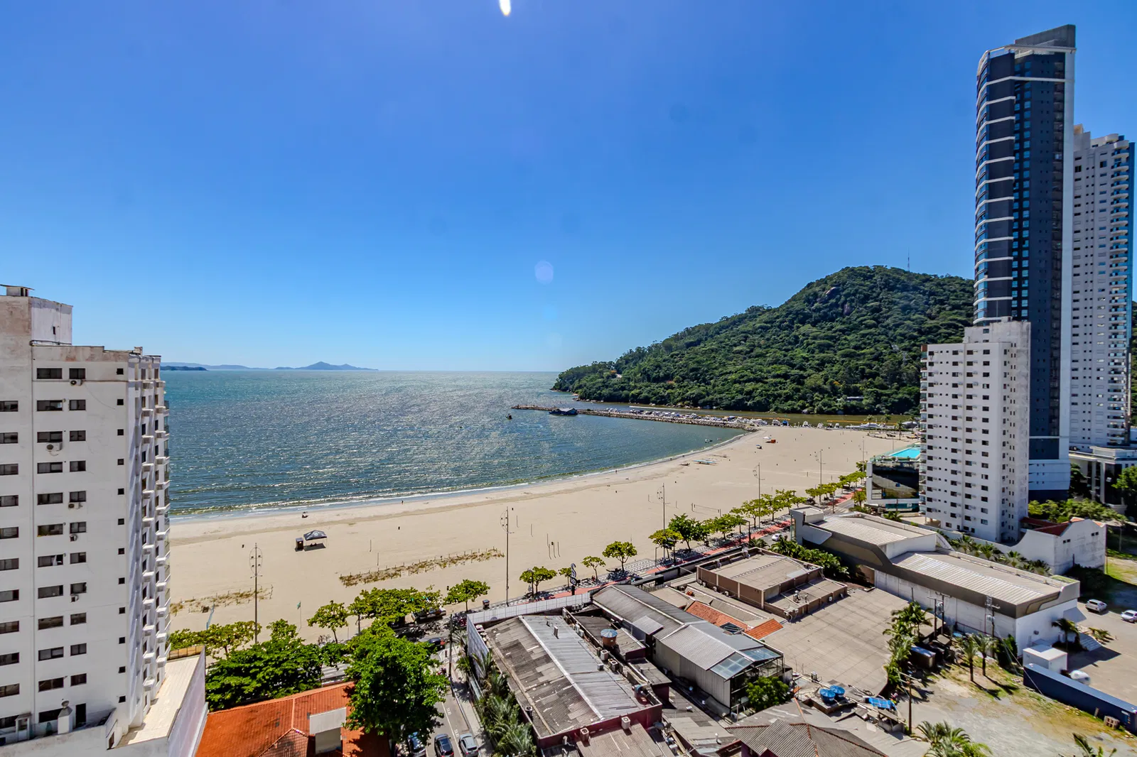 Apartamento no Edifício Torre de São Francisco em Balneário Camboriú - foto 5