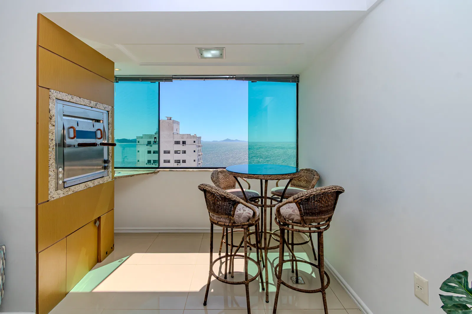 Apartamento no Edifício Torre de São Francisco em Balneário Camboriú - foto 9