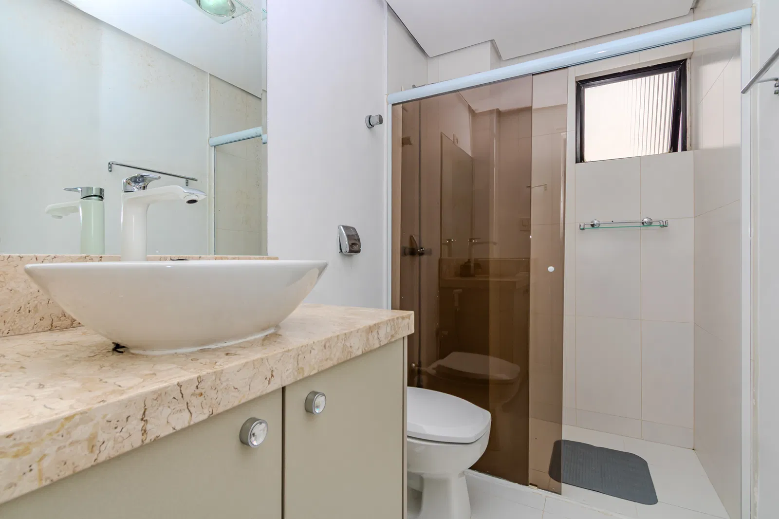 Apartamento no Edifício Torre de São Francisco em Balneário Camboriú - foto 19