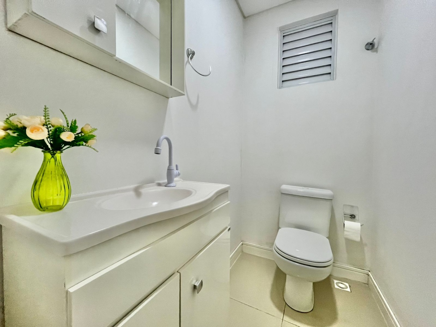 Apartamento no Edifício Torre de Málaga em Balneário Camboriú - foto 15