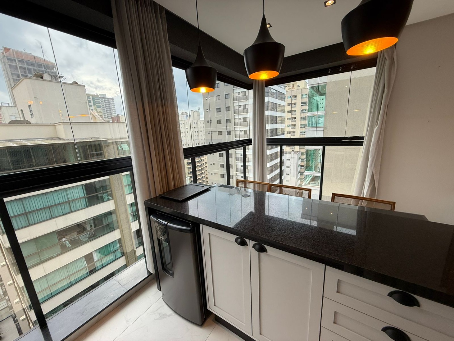 Apartamento no Edifício Black Piano em Itapema - foto 6