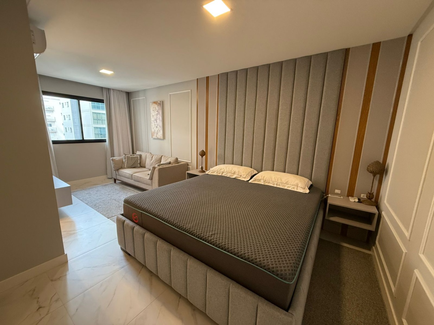 Apartamento no Edifício Black Piano em Itapema - foto 12