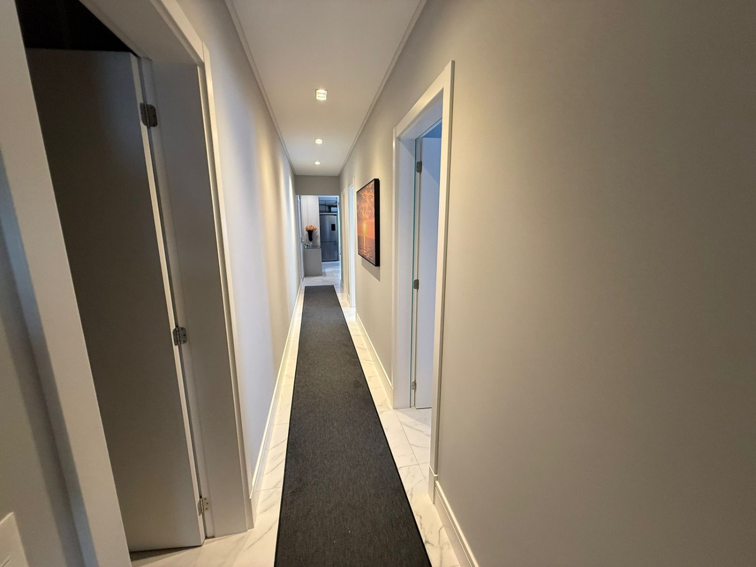 Apartamento no Edifício Black Piano em Itapema - foto 18