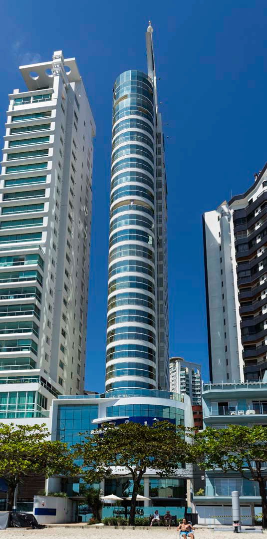Cobertura Duplex no Ed. Gran Felicitá em Balneário Camboriú - foto 35