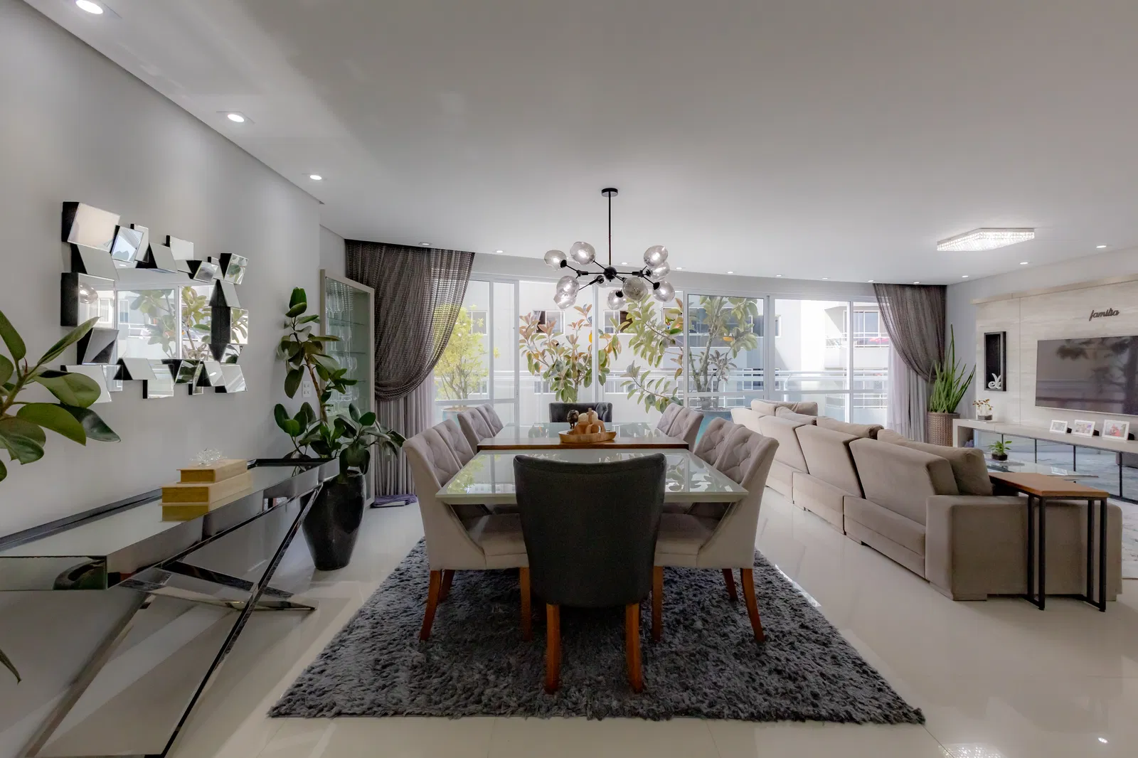 Apartamento no Edifício Royal Garden em Balneário Camboriú - foto 7